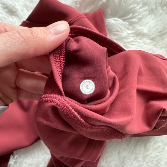 Lululemon Invigorate HR Crop - Picture 3 of 4